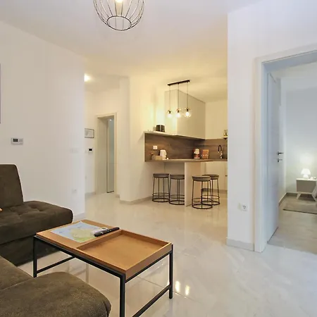 Goga 2355 * 페로이